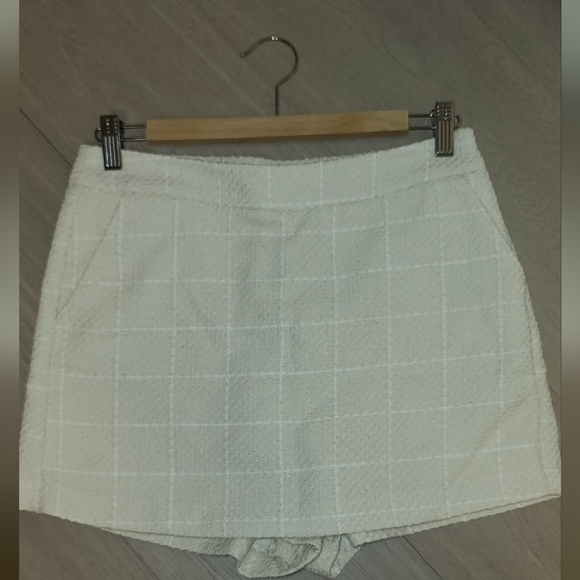 NWT Zara TEXTURED PLAID SKORT ECRU 7484/027 Size S - Picture 2 of 12